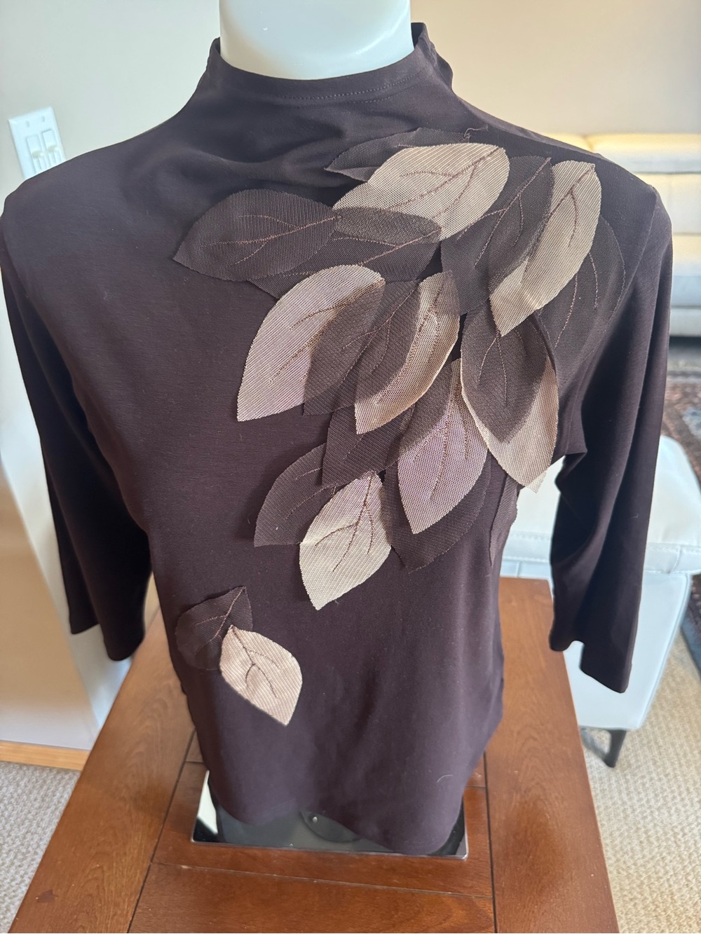 Coco!  Vintage Brown Women's Leaf-Appliqué Top